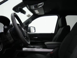Ram 1500 Express 4x4 Crew Cab 5'7" Box 2026
