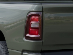Ram 1500 Express 4x4 Crew Cab 5'7" Box 2026