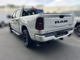 Ram 1500 Express 4x4 Crew Cab 5'7" Box 2026