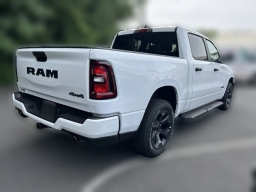 Ram 1500 Express 4x4 Crew Cab 5'7" Box 2026