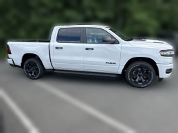 Ram 1500 Express 4x4 Crew Cab 5'7" Box 2026