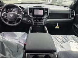 Ram 1500 Express 4x4 Crew Cab 5'7" Box 2026