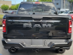 Ram 1500 Express 4x4 Crew Cab 5'7" Box 2026