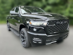 Ram 1500 Express 4x4 Crew Cab 5'7" Box 2026