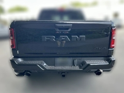 Ram 1500 Express 4x4 Crew Cab 5'7" Box 2026