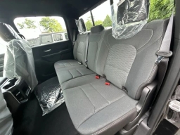 Ram 1500 Express 4x4 Crew Cab 5'7" Box 2026