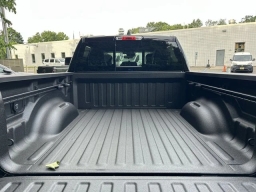 Ram 1500 Express 4x4 Crew Cab 5'7" Box 2026