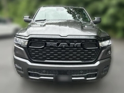 Ram 1500 Express 4x4 Crew Cab 5'7" Box 2026