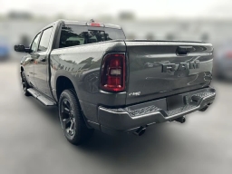 Ram 1500 Express 4x4 Crew Cab 5'7" Box 2026