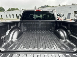 Ram 1500 Express 4x4 Crew Cab 5'7" Box 2026