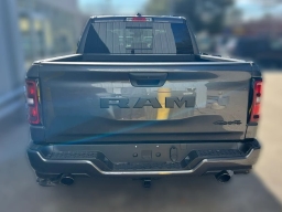 Ram 1500 Express 4x4 Crew Cab 5'7" Box 2026