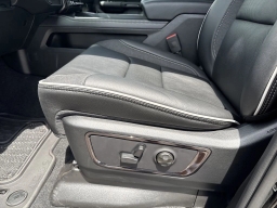 Ram 1500 Limited 4x4 Crew Cab 5'7" Box 2026