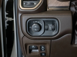Ram 1500 Longhorn 4x4 Crew Cab 5'7" Box 2026
