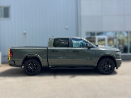 Ram 1500 Laramie 4x4 Crew Cab 5'7" Box 2026