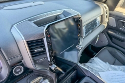 Ram 1500 Laramie 4x4 Crew Cab 5'7" Box 2026