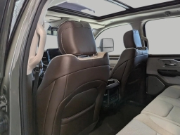 Ram 1500 Laramie 4x4 Crew Cab 5'7" Box 2026