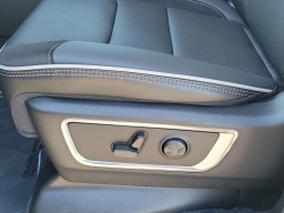 Ram 1500 Laramie 4x4 Crew Cab 5'7" Box 2026