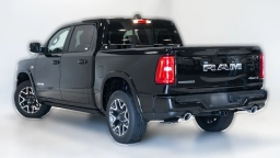 Ram 1500 Laramie 4x4 Crew Cab 5'7" Box 2026