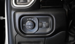 Ram 1500 Laramie 4x4 Crew Cab 5'7" Box 2026