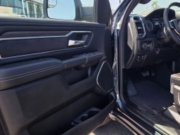 Ram 1500 Laramie 4x4 Crew Cab 5'7" Box 2026