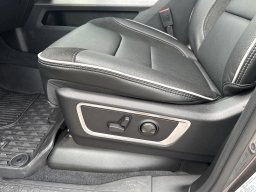 Ram 1500 Laramie 4x4 Crew Cab 5'7" Box 2026