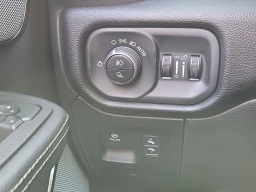 Ram 1500 Rebel 4x4 Crew Cab 5'7" Box 2026