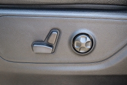 Ram 1500 RHO 4x4 Crew Cab 5'7" Box 2026