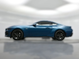 Ford Mustang GT Fastback 2026