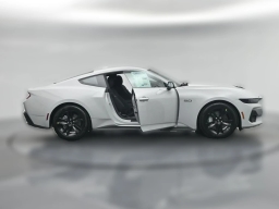 Ford Mustang GT Fastback 2026