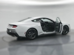 Ford Mustang GT Fastback 2026
