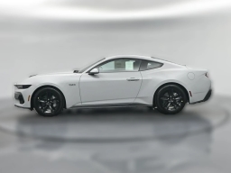 Ford Mustang GT Fastback 2026