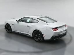 Ford Mustang GT Fastback 2026