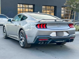 Ford Mustang GT Premium Fastback 2025