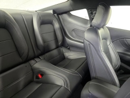 Ford Mustang GT Premium Fastback 2025