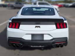 Ford Mustang GT Premium Fastback 2025