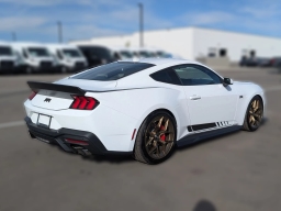 Ford Mustang GT Premium Fastback 2025