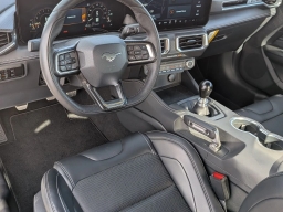 Ford Mustang GT Premium Fastback 2025