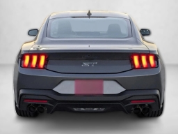 Ford Mustang GT Premium Fastback 2026
