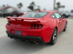 Ford Mustang GT Premium Fastback 2026