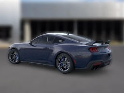 Ford Mustang Dark Horse Fastback 2025