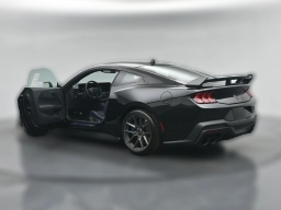 Ford Mustang Dark Horse Fastback 2026