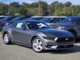 Ford Mustang EcoBoost Fastback 2026