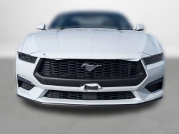 Ford Mustang EcoBoost Fastback 2026