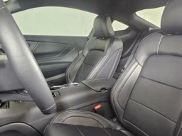 Ford Mustang EcoBoost Premium Fastback 2025