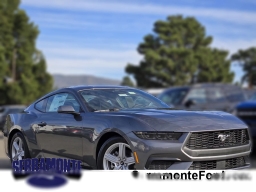 Ford Mustang EcoBoost Fastback 2026