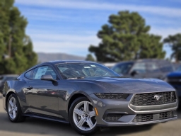 Ford Mustang EcoBoost Fastback 2026