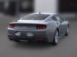 Ford Mustang EcoBoost Fastback 2026