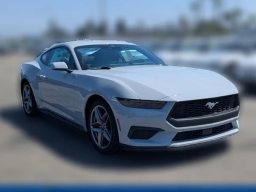 Ford Mustang EcoBoost Fastback 2026