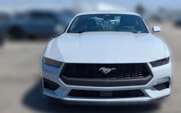 Ford Mustang EcoBoost Fastback 2026