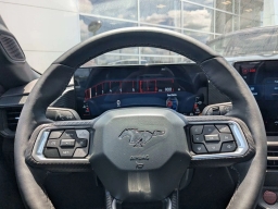 Ford Mustang EcoBoost Fastback 2025